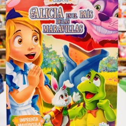 ALICIA EN EL PAIS DE LAS MARAVILLAS