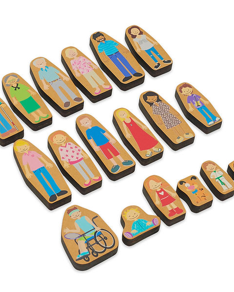 FAMILIA DE MADERA - Imagen 2